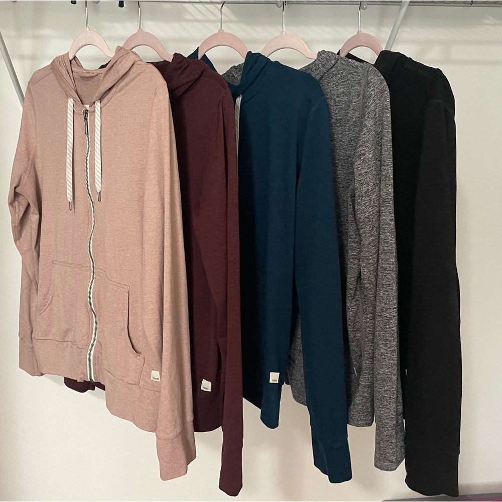 VUORI DREAM KNIT ZIP UP HOODIE